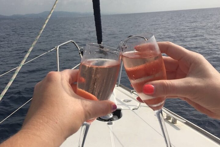 Navegación Romántica en Velero para Dos